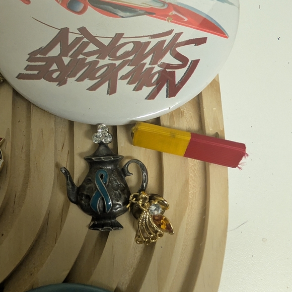 Lot Pinback Button Badges Lapel Pin Assorted Angel Pins Disney + - Picture 7 of 9